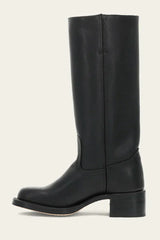 High boots with a sleek silhouette for women