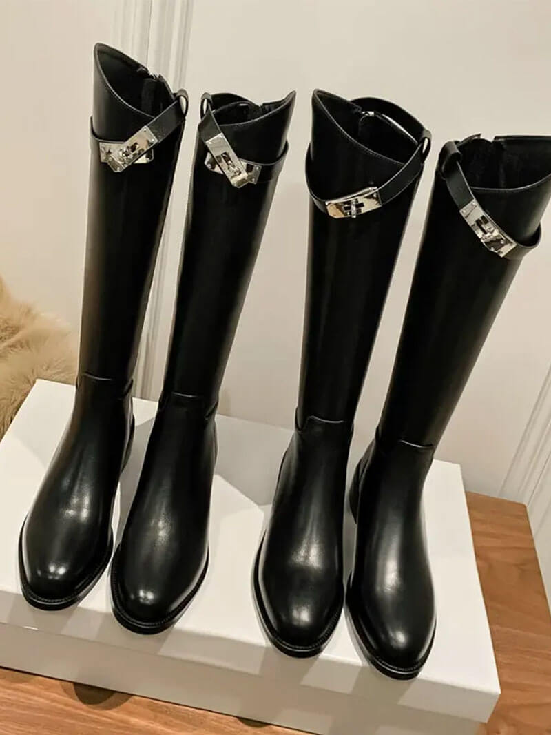 Elegant Knee-High Riding Boots with Side Buckle Detail